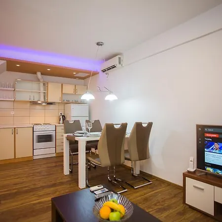Apartament Castello *